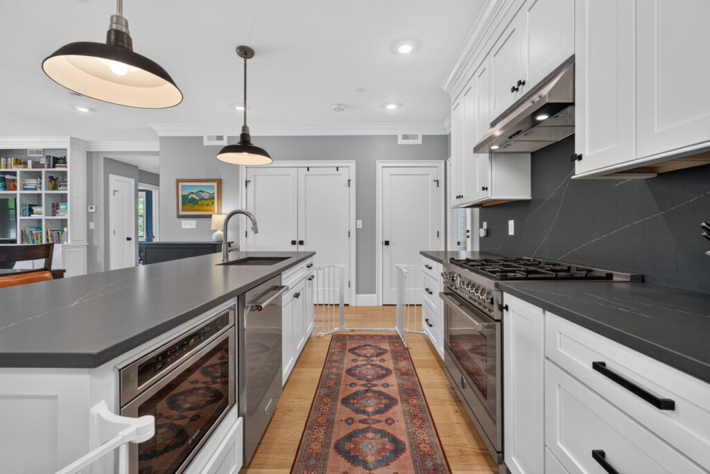 120 Brookside Ave #302, Jamaica Plain, MA 02130, photograph 2